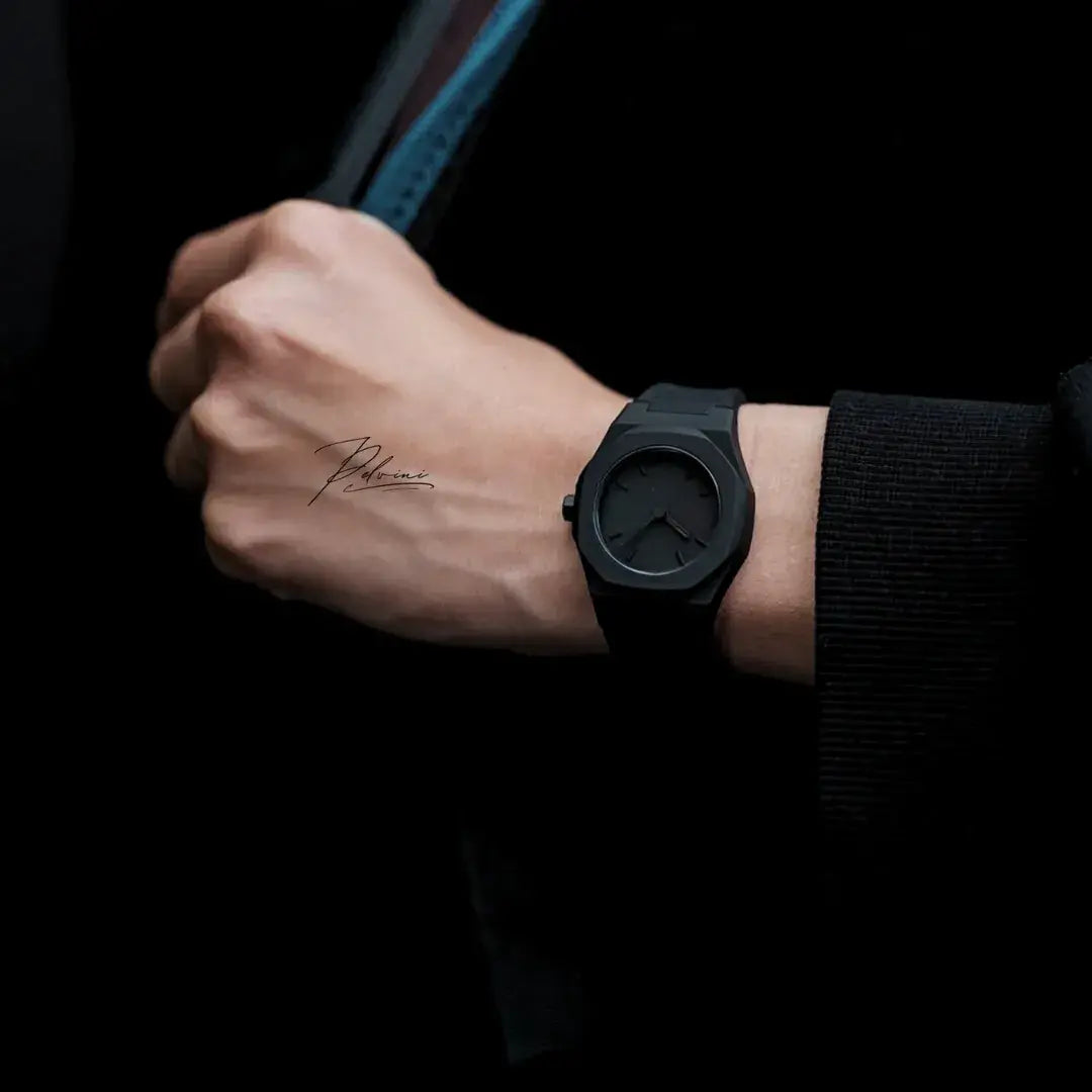 AURA WATCH (BLACK ARABIC DIAL)